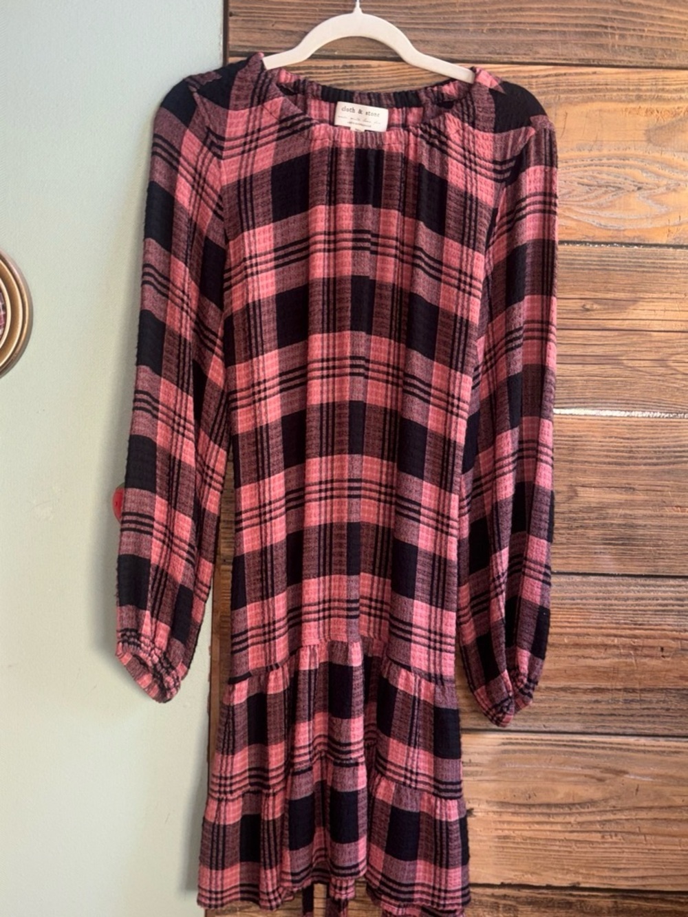 Cloth & Stone Plaid Long-Sleeve Tie-Waist Mini Dress - Black & Dusty Rose - Picture 4 of 6